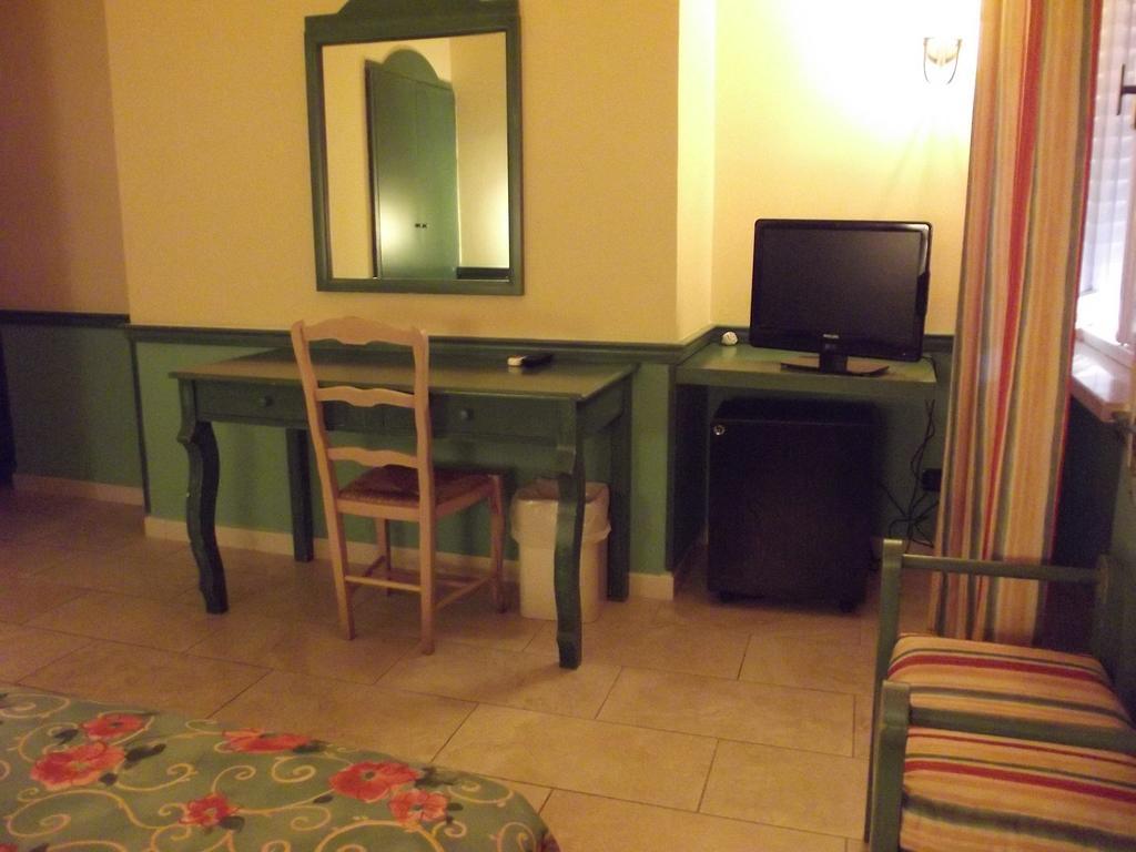 Acos Marsala City Hotel 部屋 写真